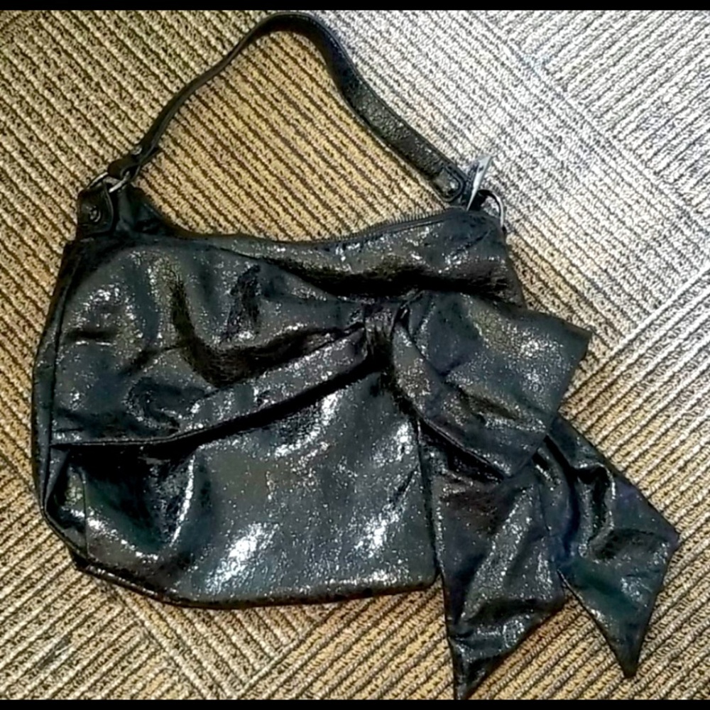 METALLIC VERA WANG SHOULDER BAG